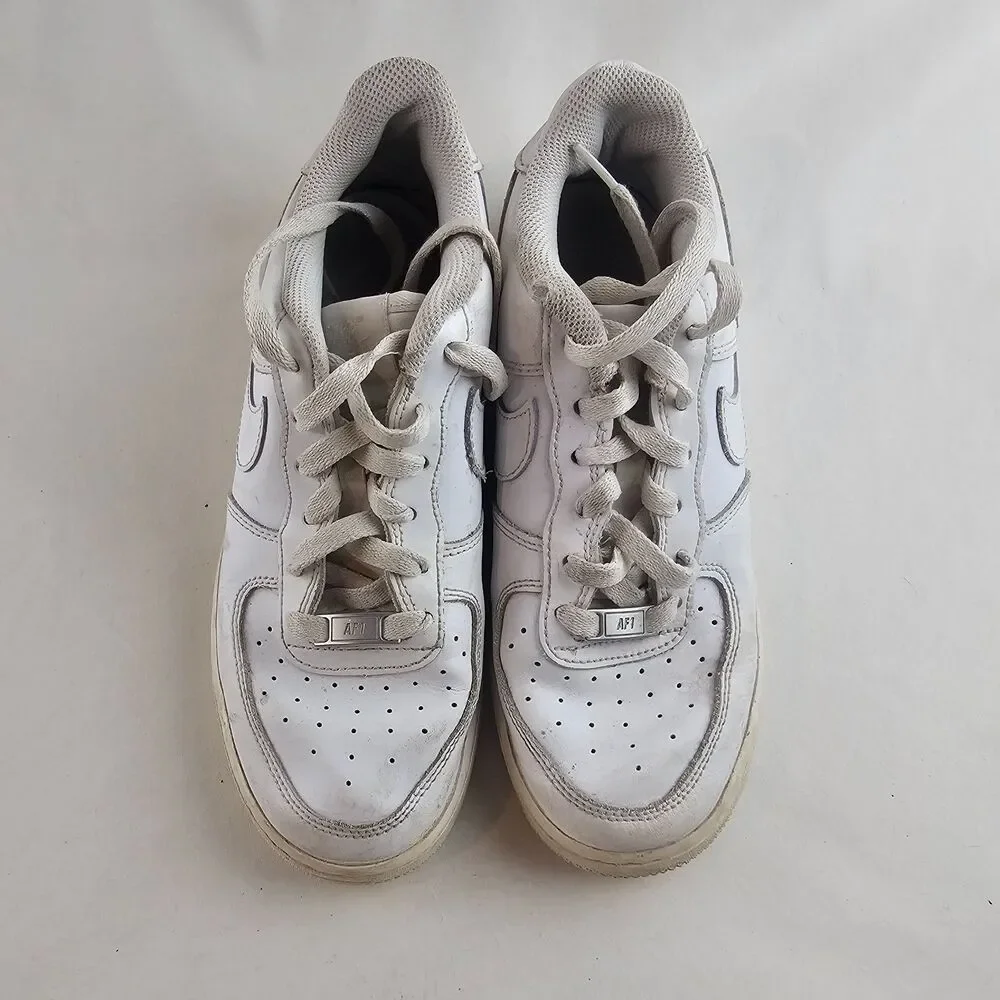 Nike Air Force 1 '07 Low White Sneakers Mens Size 7Y Womens 8.5 Leather Casual